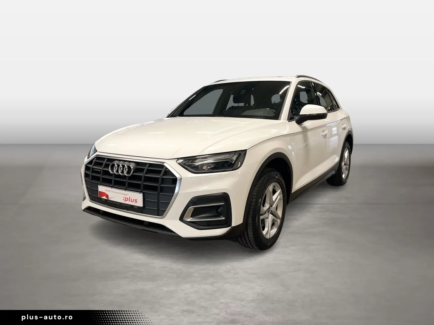 AUDI Q5 50 TFSI e quattro S tronic AHK AUT S Line