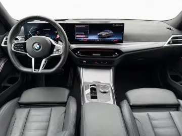 BMW 330i xDr M SPORT