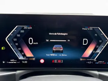 BMW 330i xDr M SPORT