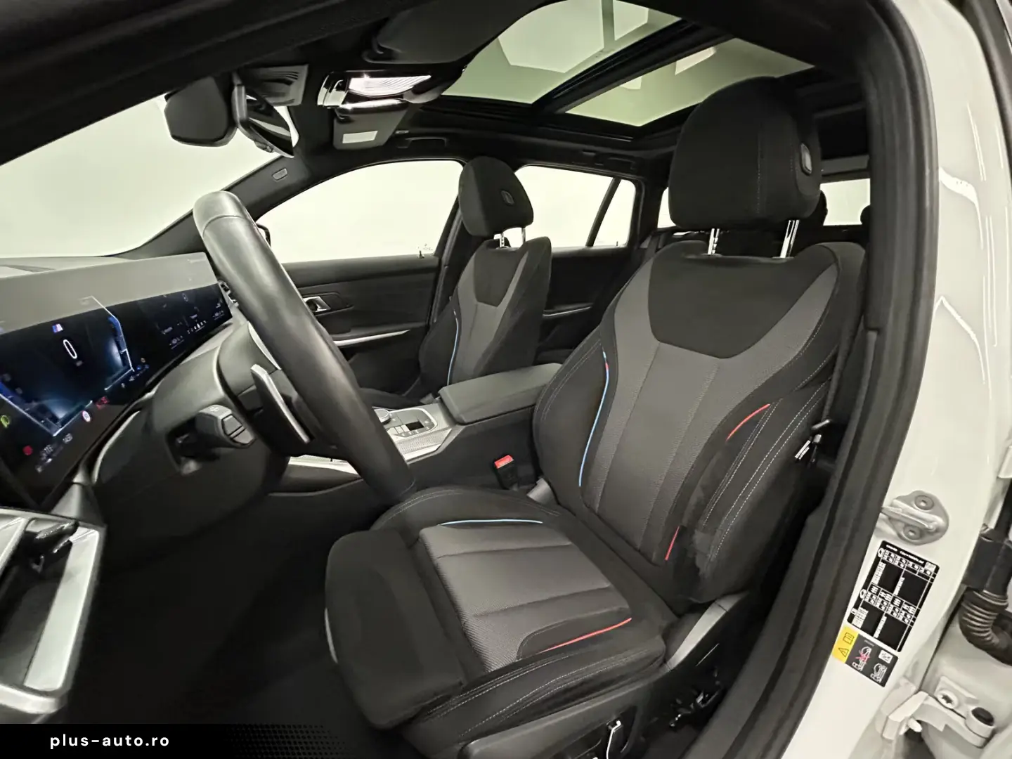 BMW 330e xDrive Touring M Sportpaket Pano Harman