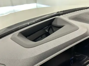 BMW 330e xDrive Touring M Sportpaket Pano Harman