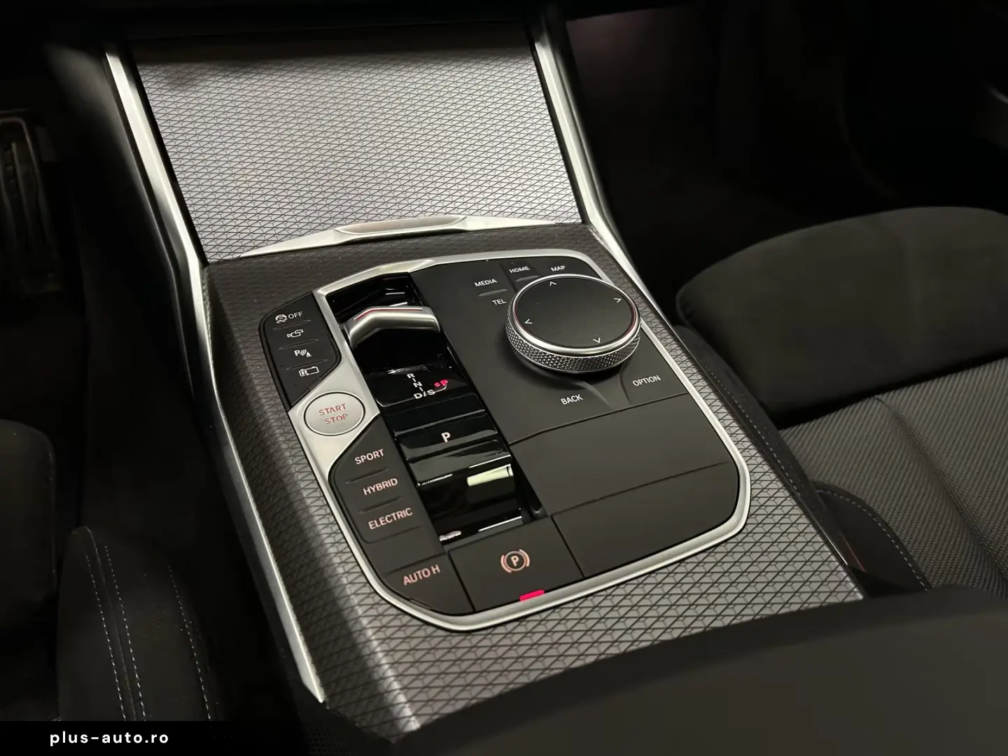 BMW 330e xDrive Touring M Sportpaket Pano Harman