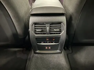 BMW 330e xDrive Touring M Sportpaket Pano Harman