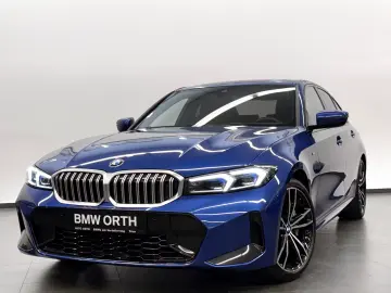BMW 330i xDrive AUT. M-SPORT