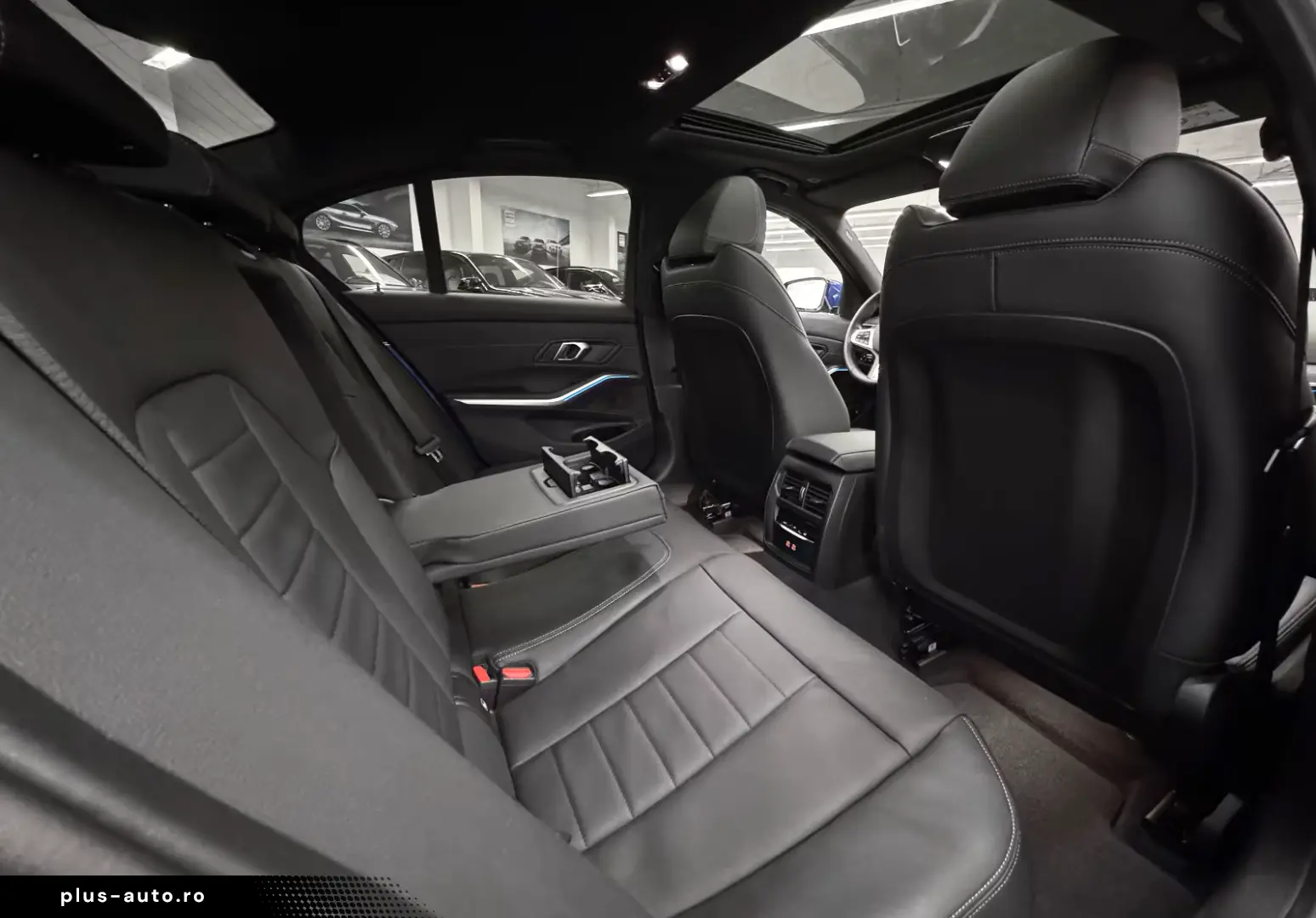 BMW 330i xDrive AUT. M-SPORT