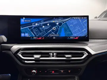 BMW 330i xDrive AUT. M-SPORT