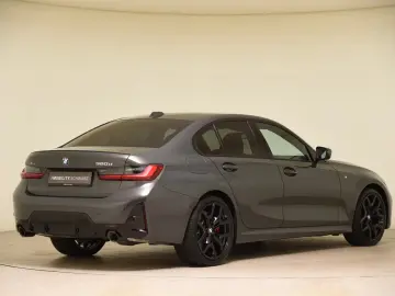 BMW 320d xDrive M Sport Pro ACC LED Keyless HUD