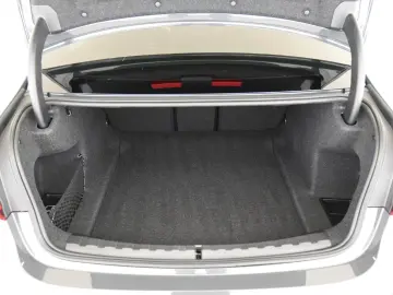 BMW 320d xDrive M Sport Pro ACC LED Keyless HUD