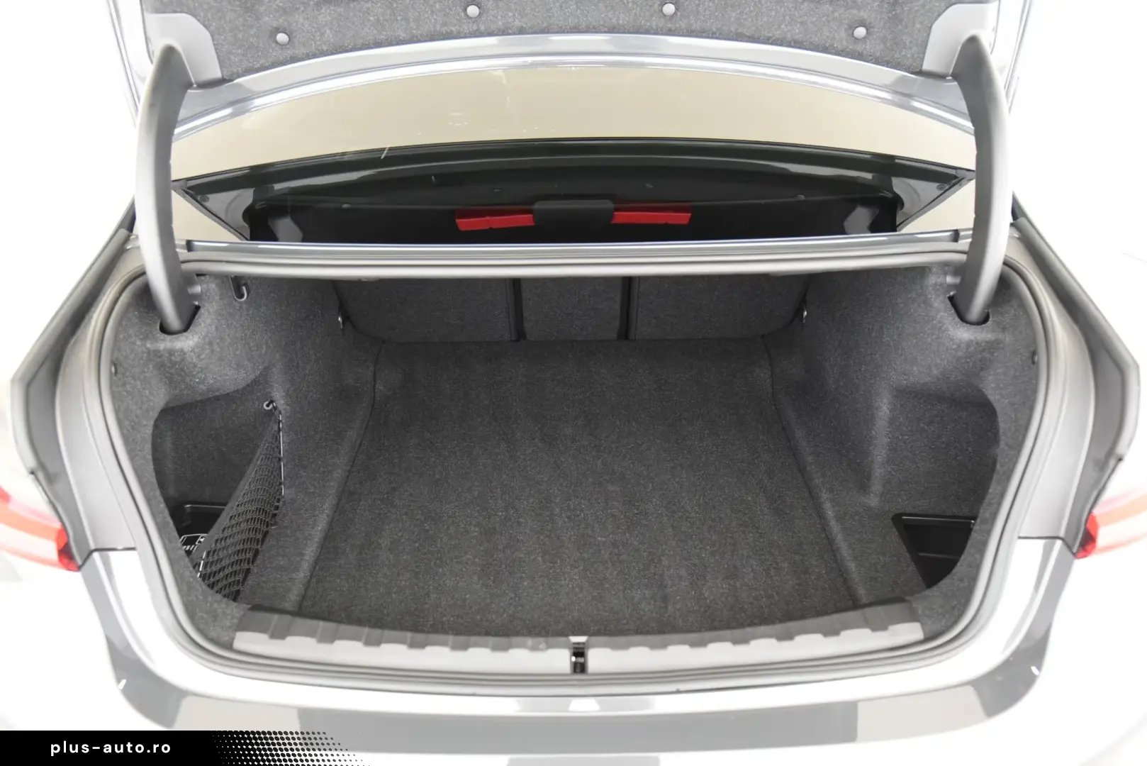 BMW 320d xDrive M Sport Pro ACC LED Keyless HUD