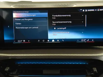 BMW 320d xDrive M Sport Pro ACC LED Keyless HUD