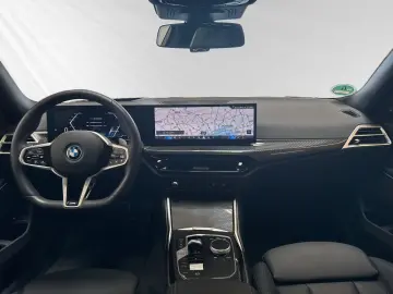 BMW 330e xDrive Touring M Sport Pro AHK Pano