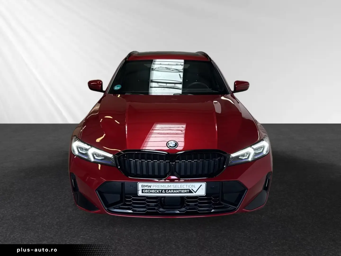 BMW 330e xDrive Touring M Sport Pro AHK Pano