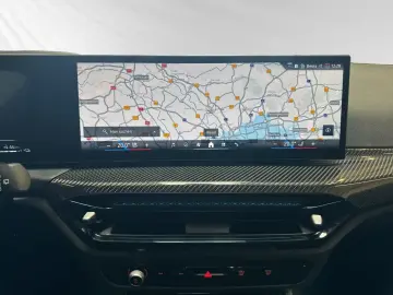 BMW 330e xDrive Touring M Sport Pro AHK Pano