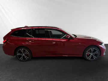 BMW 330e xDrive Touring M Sport Pro AHK Pano