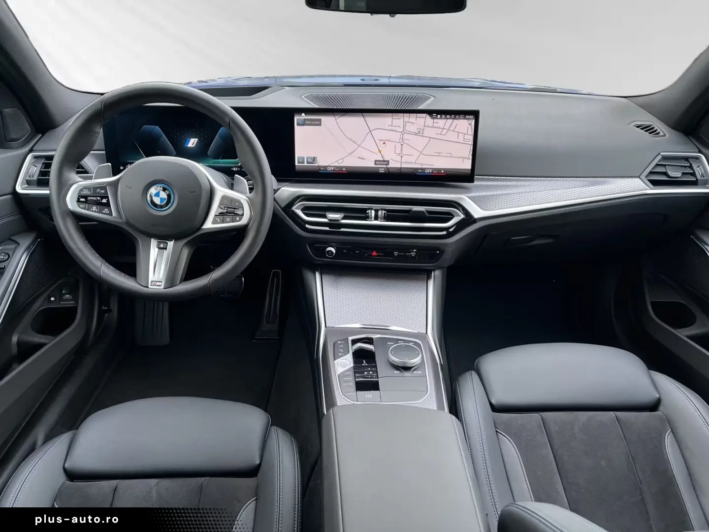 BMW 330e xDrive Touring M Sport Head-Up 19