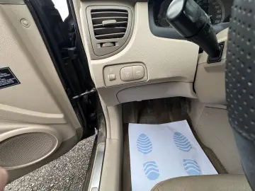 KIA SPORTAGE    2.0d