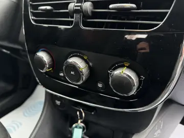 RENAULT CLIO    1.5 dCi