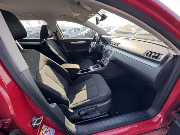 VOLKSWAGEN PASSAT    2.0 TDI    AUTOMAT