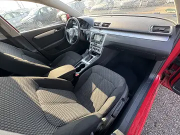 VOLKSWAGEN PASSAT    2.0 TDI    AUTOMAT