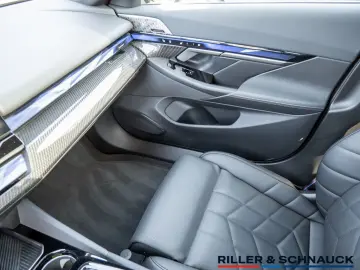 BMW 540d xDrive M-Sport Pro SITZBELÜFTUNG PANO 360