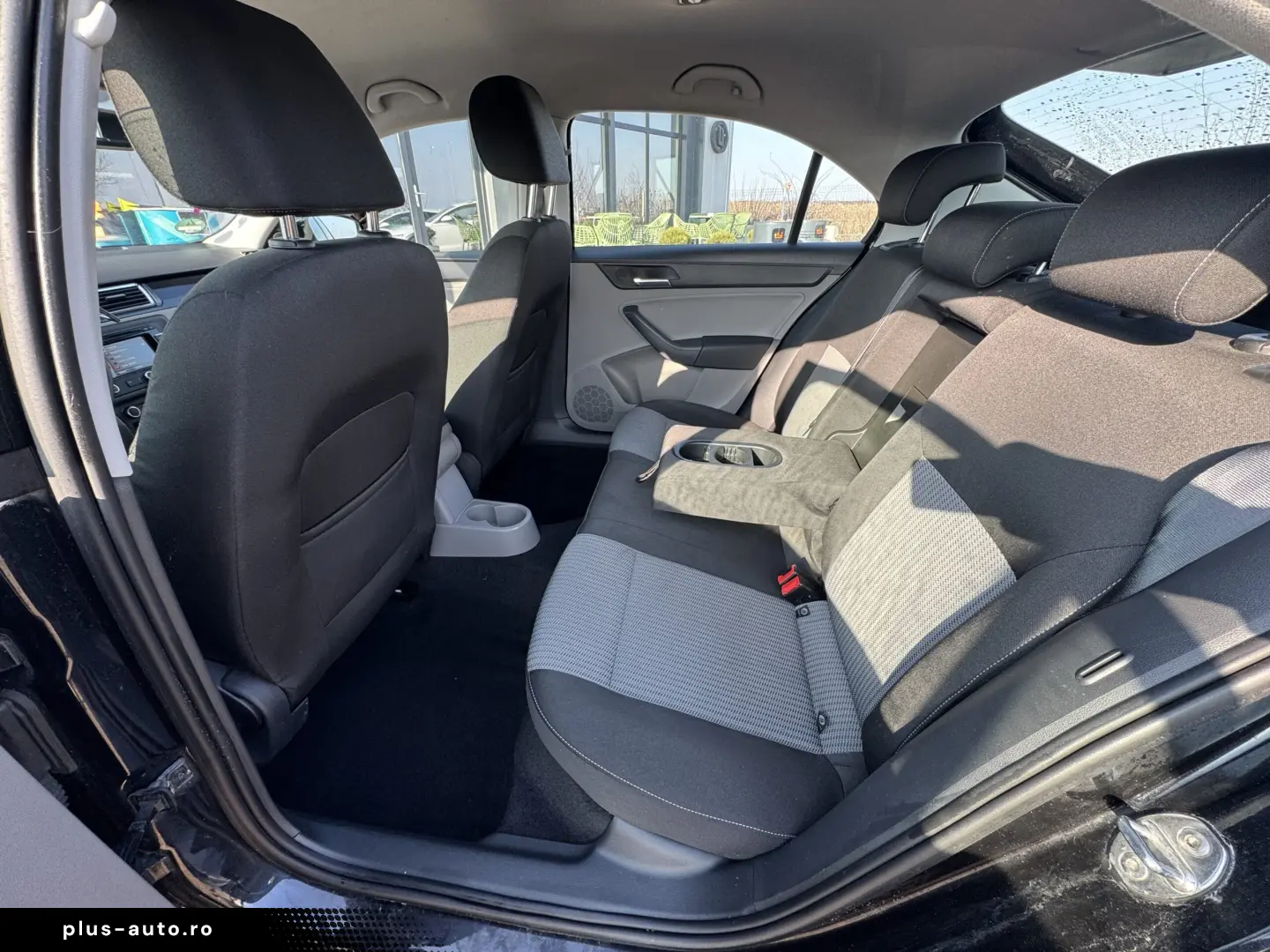 SEAT TOLEDO    1.2 TSI