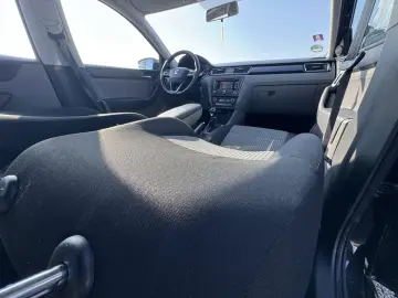 SEAT TOLEDO    1.2 TSI