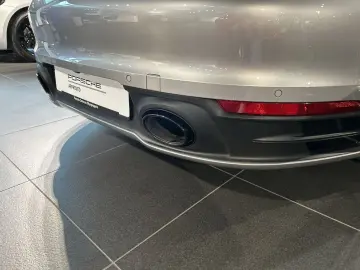 PORSCHE 992 911 Carrera S Cabrio