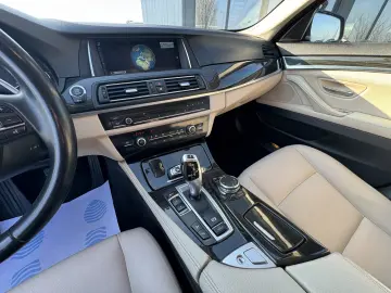 BMW 520d    xDrive