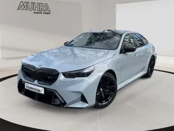 BMW M5 Limousine M Sport 20  21  Pano Memory B&W