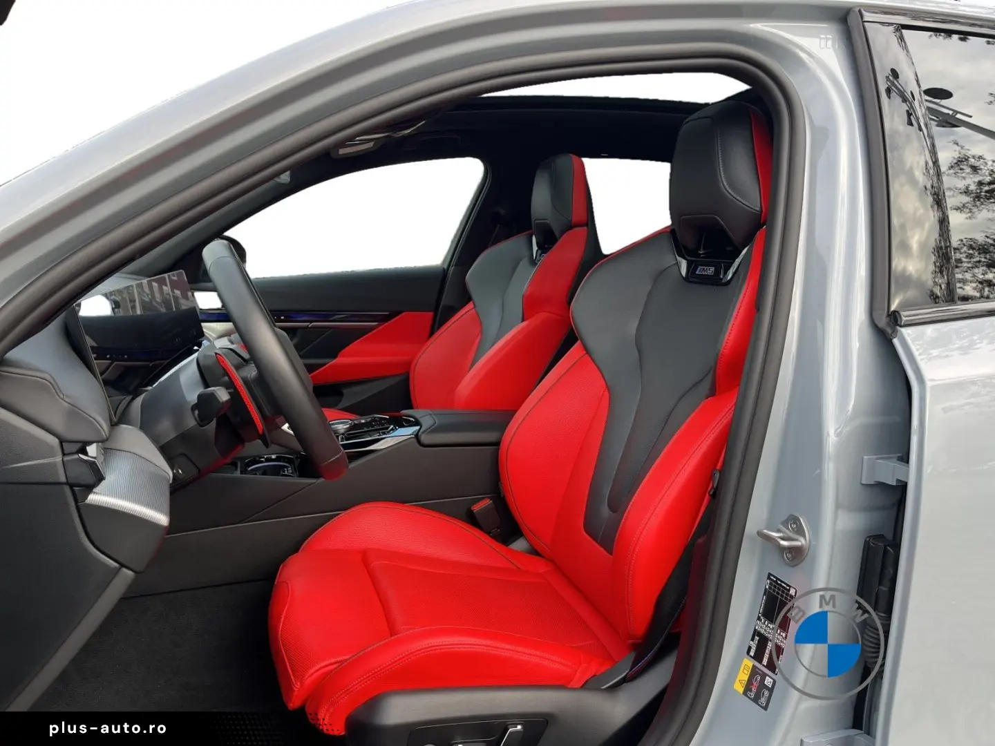 BMW M5 Limousine M Sport 20  21  Pano Memory B&W