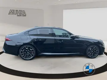 BMW M5 Limousine 20  21  Pano AHK Driver´s Pack B&W