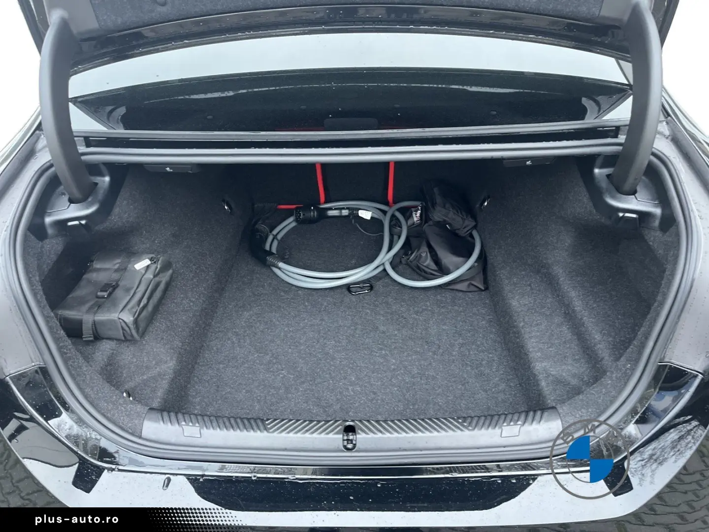 BMW M5 Limousine 20  21  Pano AHK Driver´s Pack B&W