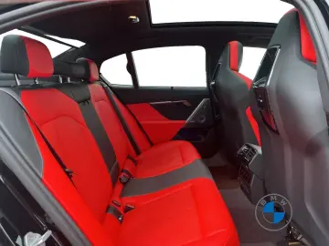 BMW M5 Limousine 20  21  Pano AHK Driver´s Pack B&W