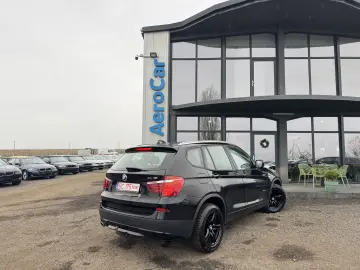 BMW X3 18d    sDrive