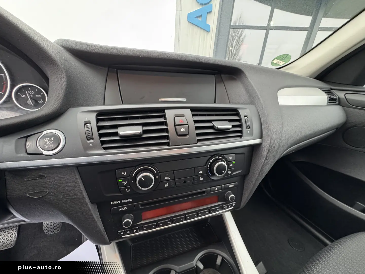 BMW X3 18d    sDrive