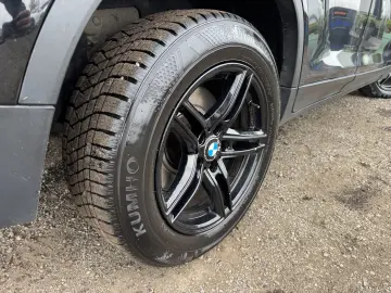 BMW X3 18d    sDrive
