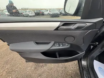 BMW X3 18d    sDrive