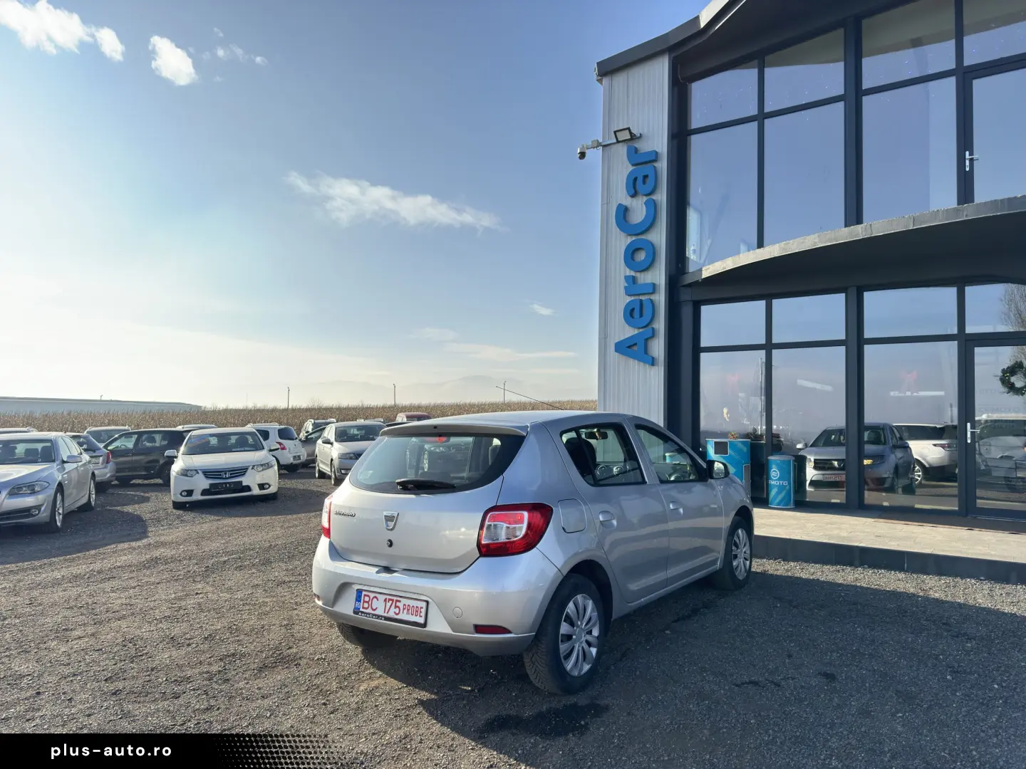 DACIA SANDERO    EURO 6    NAVIGATIE    AC