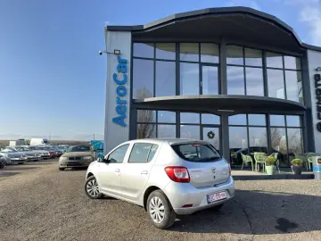 DACIA SANDERO    EURO 6    NAVIGATIE    AC