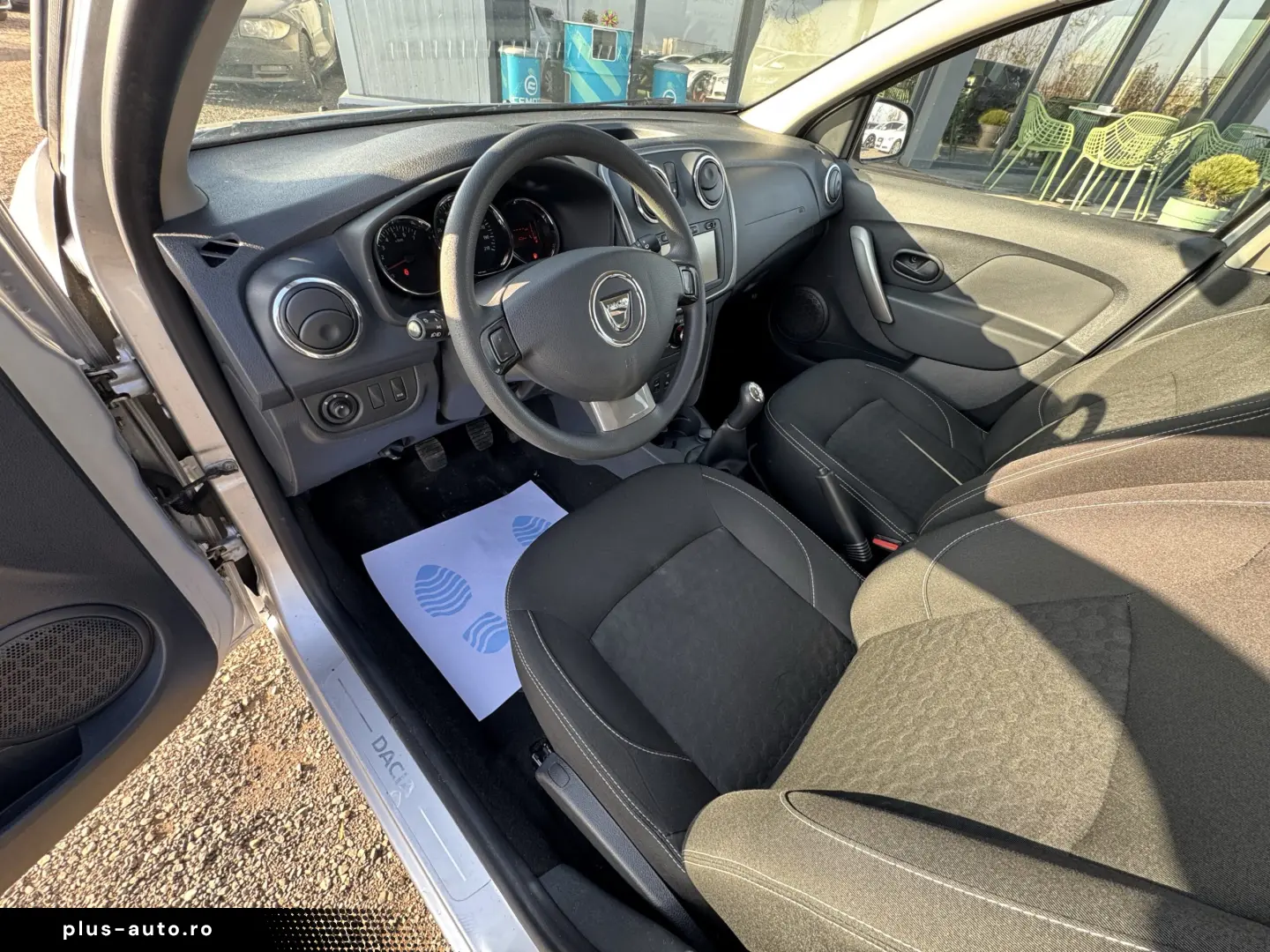 DACIA SANDERO    EURO 6    NAVIGATIE    AC