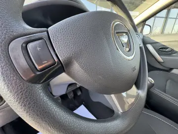 DACIA SANDERO    EURO 6    NAVIGATIE    AC