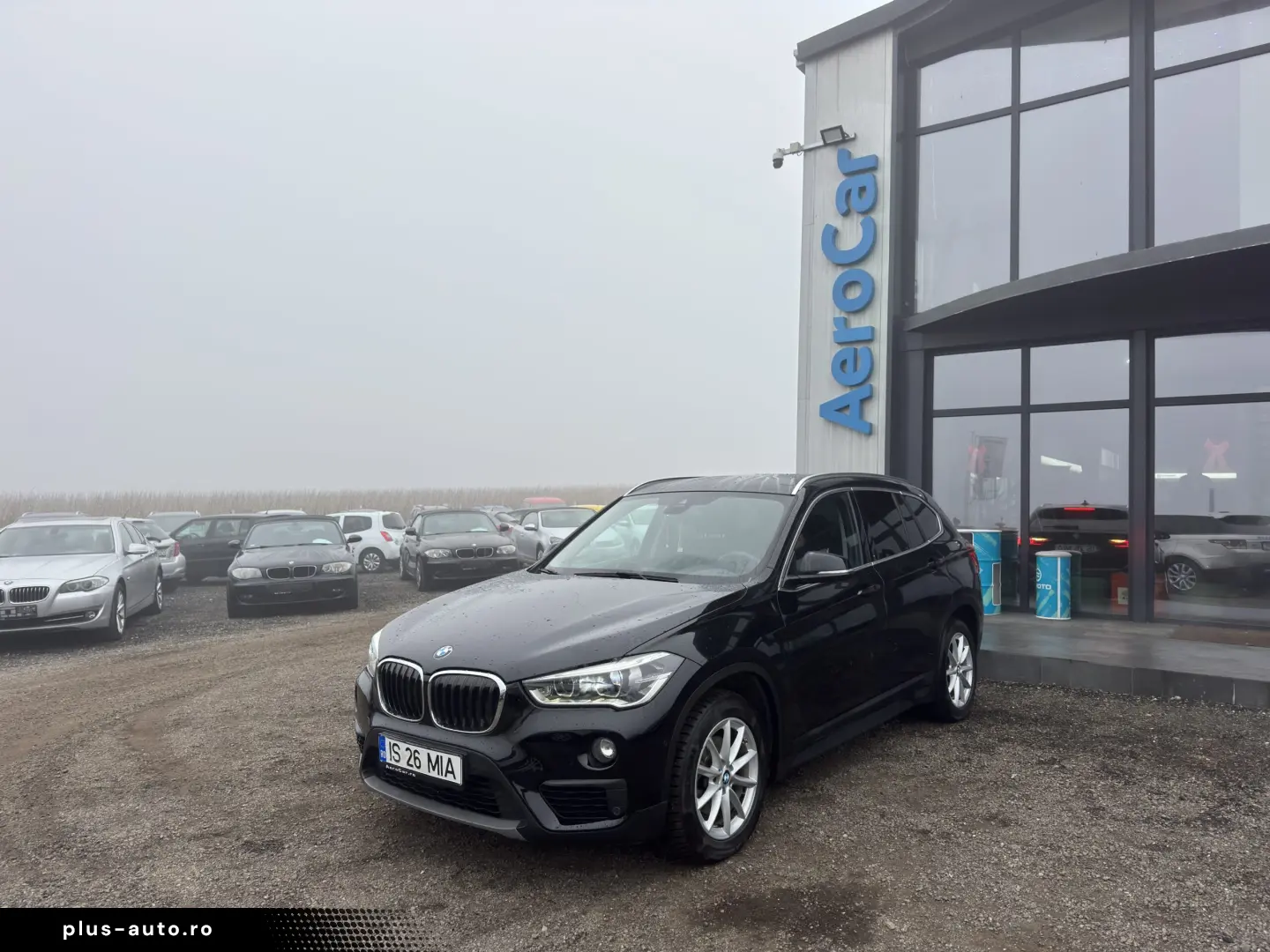 BMW X1 18d    xDrive