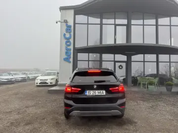 BMW X1 18d    xDrive