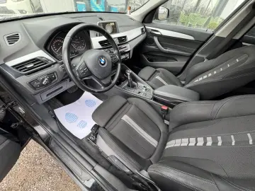 BMW X1 18d    xDrive