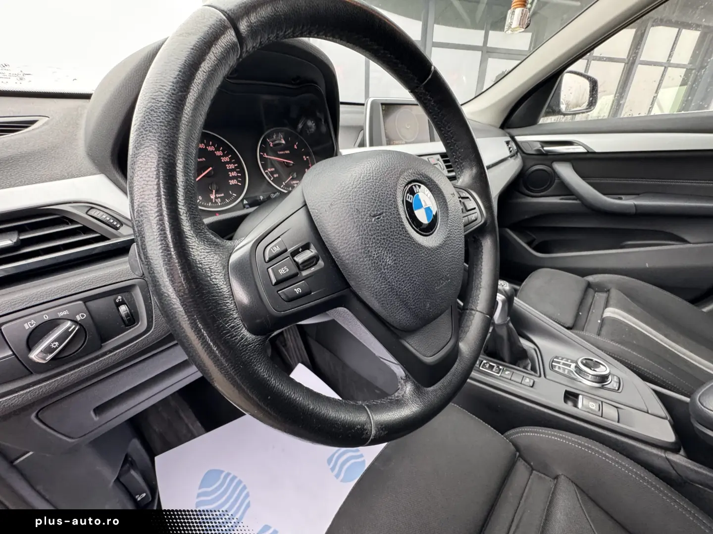 BMW X1 18d    xDrive