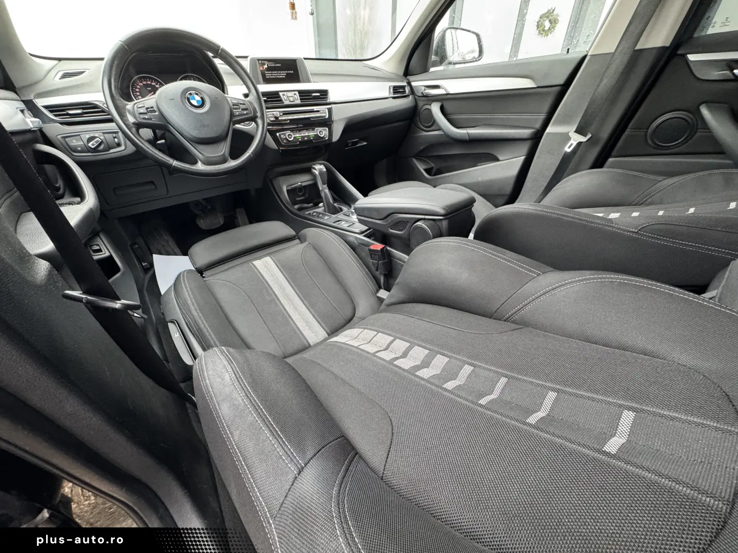 BMW X1 18d    xDrive