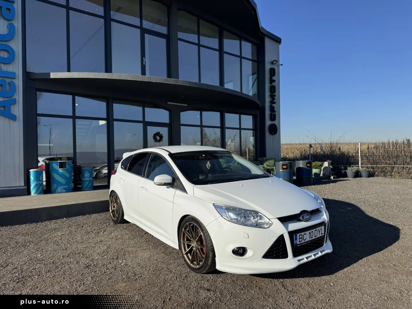 FORD FOCUS    INTERIOR RECARO