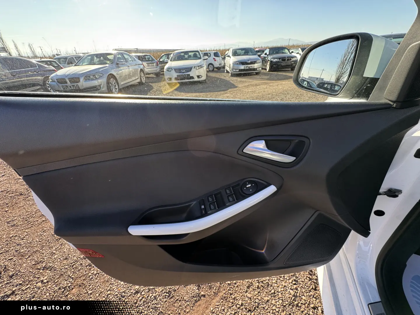 FORD FOCUS    INTERIOR RECARO