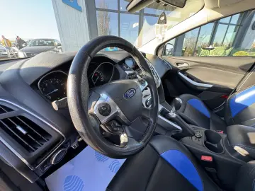 FORD FOCUS    INTERIOR RECARO