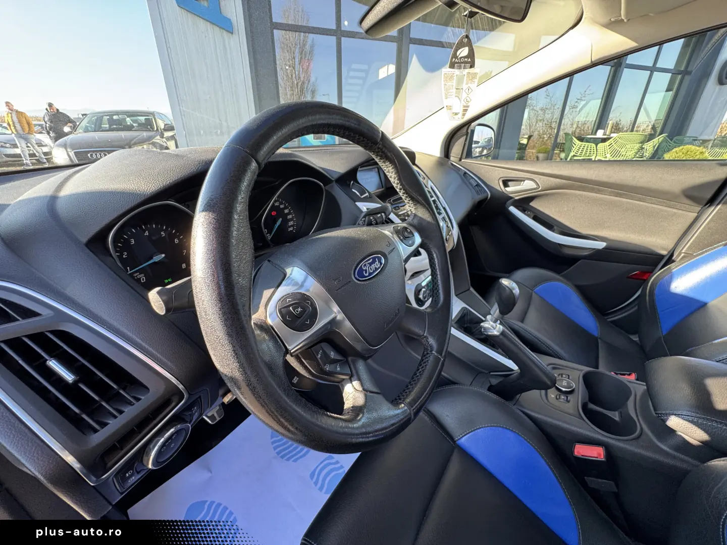 FORD FOCUS    INTERIOR RECARO